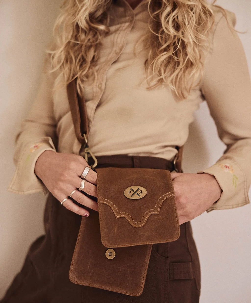 Slow Road Cross Body Phone Satchel - Spicy Cowboy