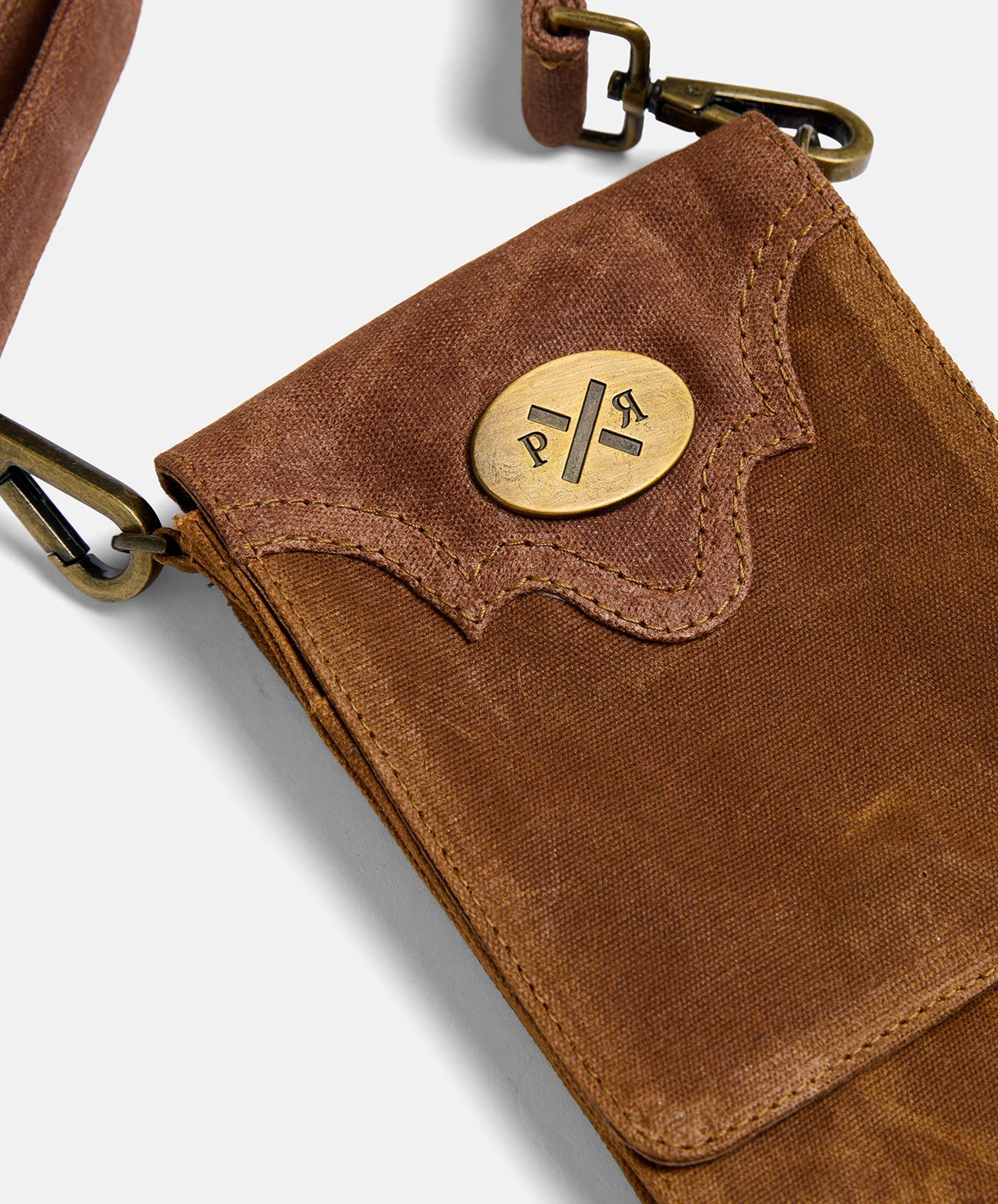 Slow Road Cross Body Phone Satchel - Spicy Cowboy