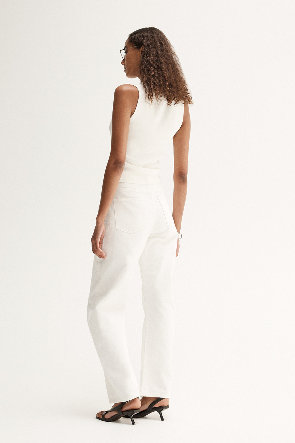 Chelsea Barrel Leg Jean - Ivory