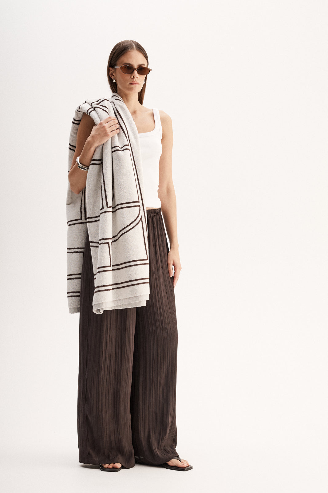 Beau Towel - Chocolate Ecru