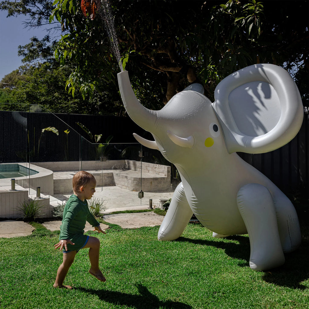 Inflatable Giant Sprinkler - Eli the Elephant