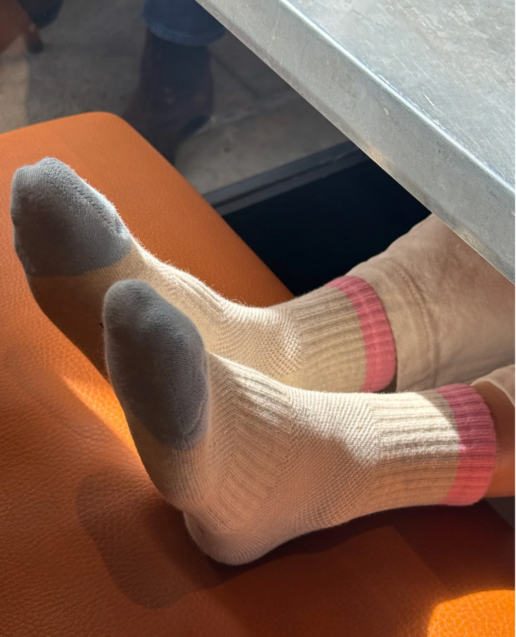Colour Block Girlfriend Socks - Grey/Pink