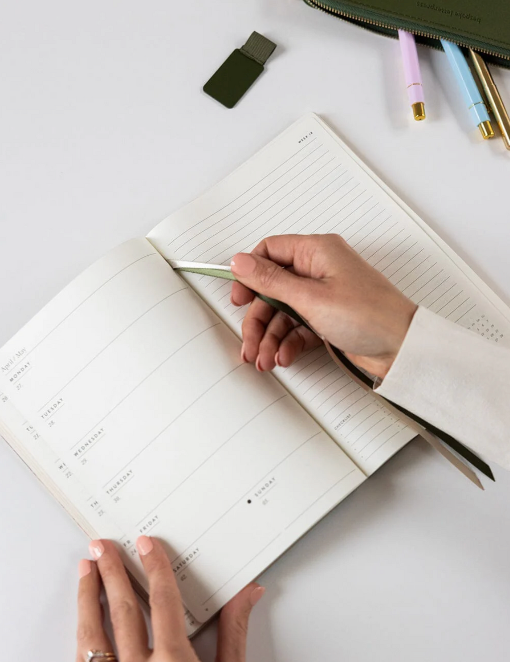 2026 Weekly Planner Notebook - Fairy Wren