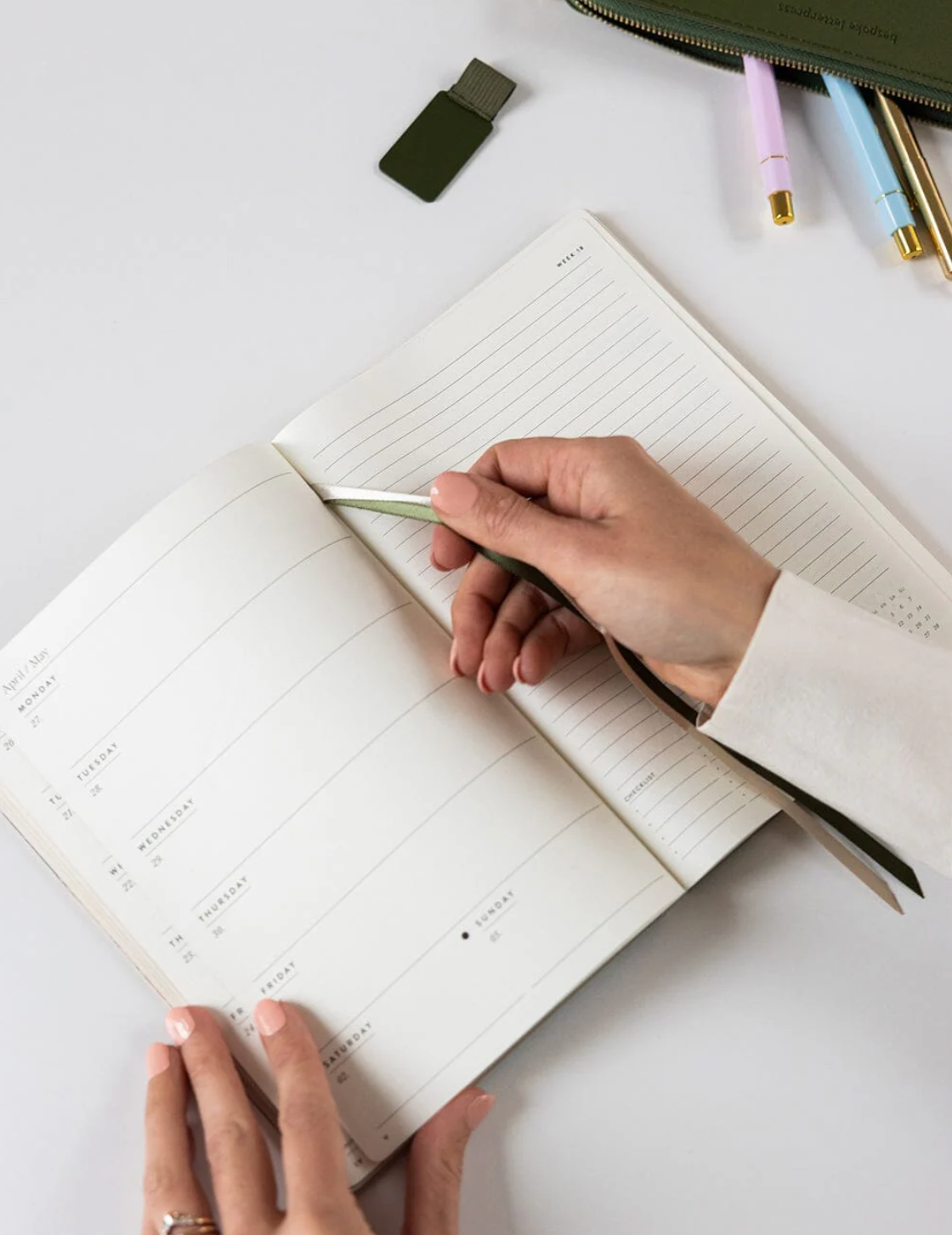 2026 Weekly Planner Notebook - Fairy Wren