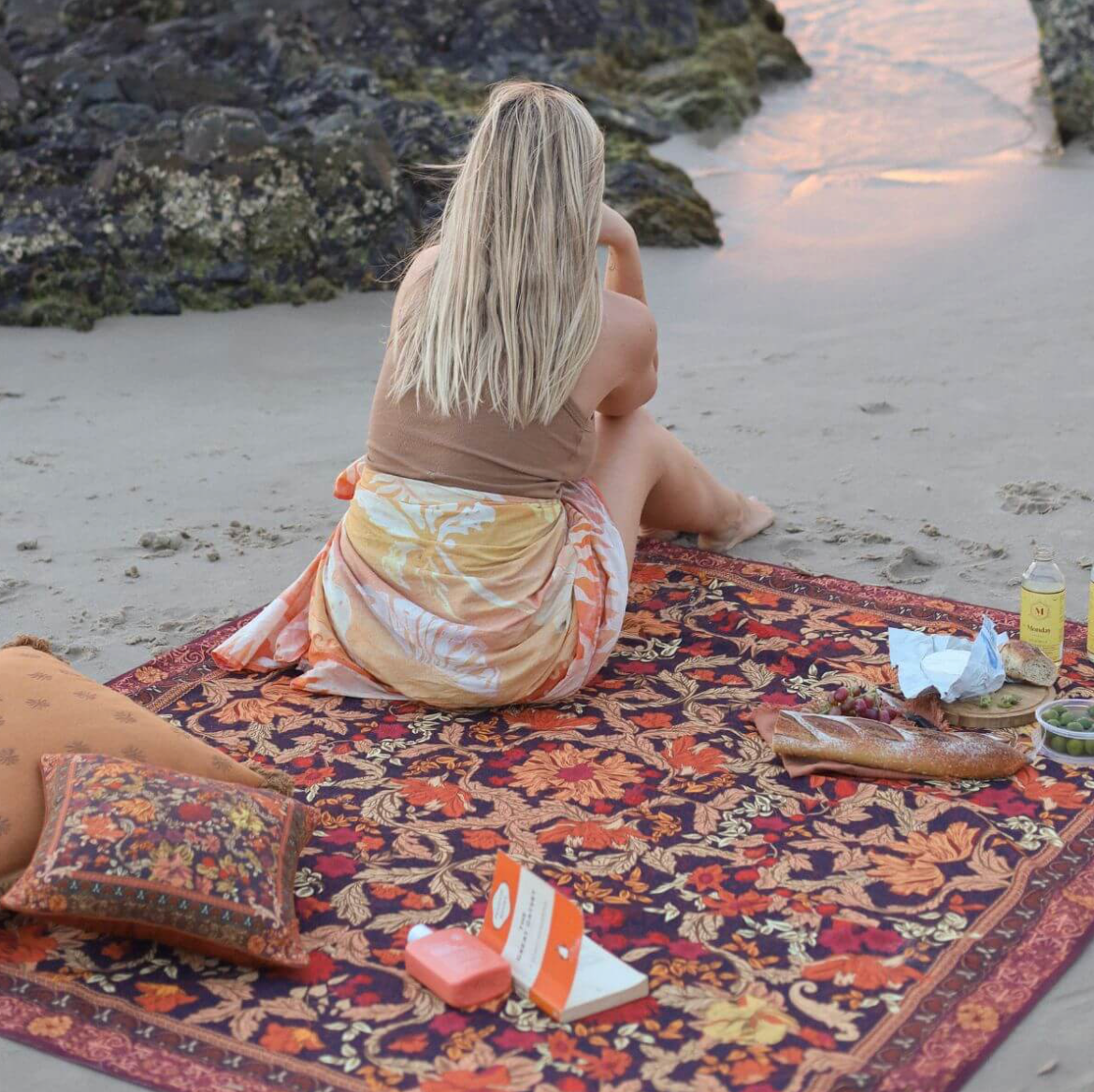 Forest Picnic Rug - Spice