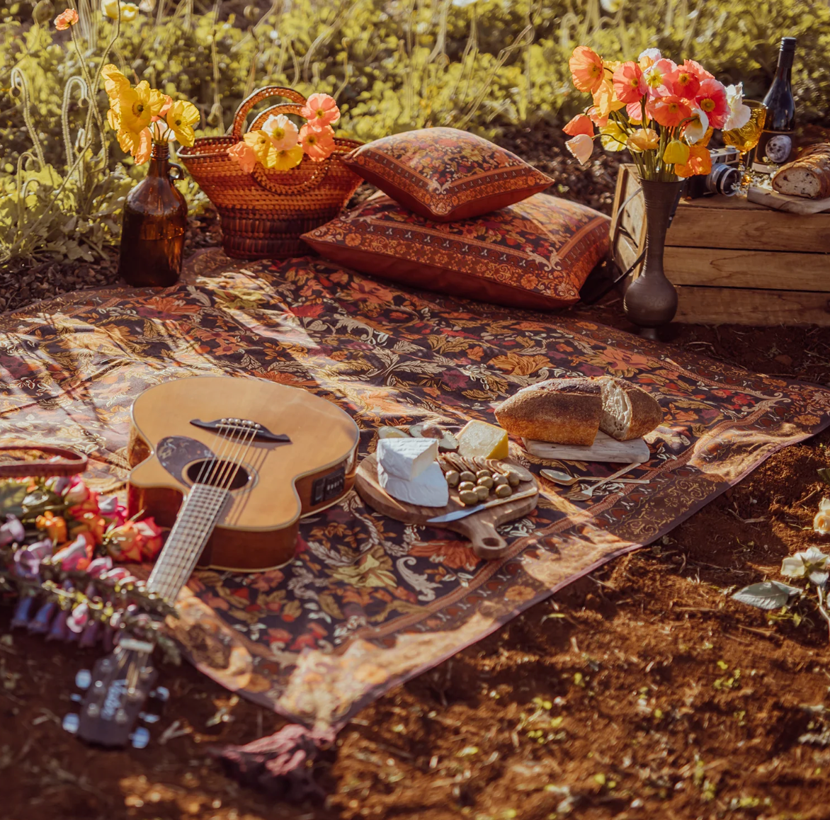 Forest Picnic Rug - Spice