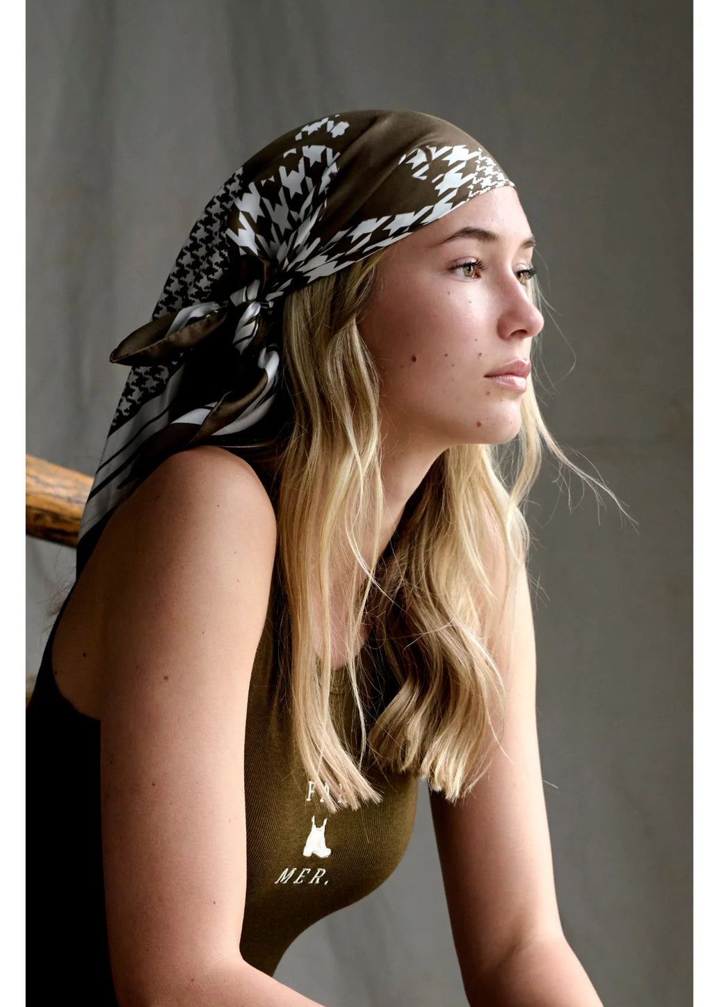 Houndstooth Horse Choc Silk Bandana