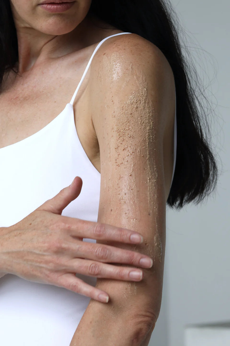 REJUVENATION BODY TREATMENT SCRUB
